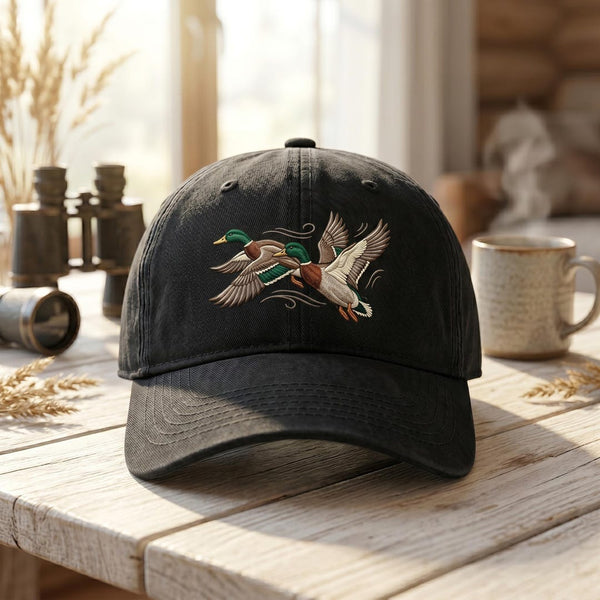 Flying Mallard Ducks Duck Hunting Wildlife Embroidered Hat — Baseball Cap