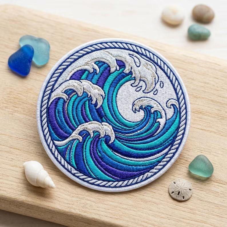 Ocean Waves Circular Rope Border Iron On Embroidered Patch — Iron-on patch